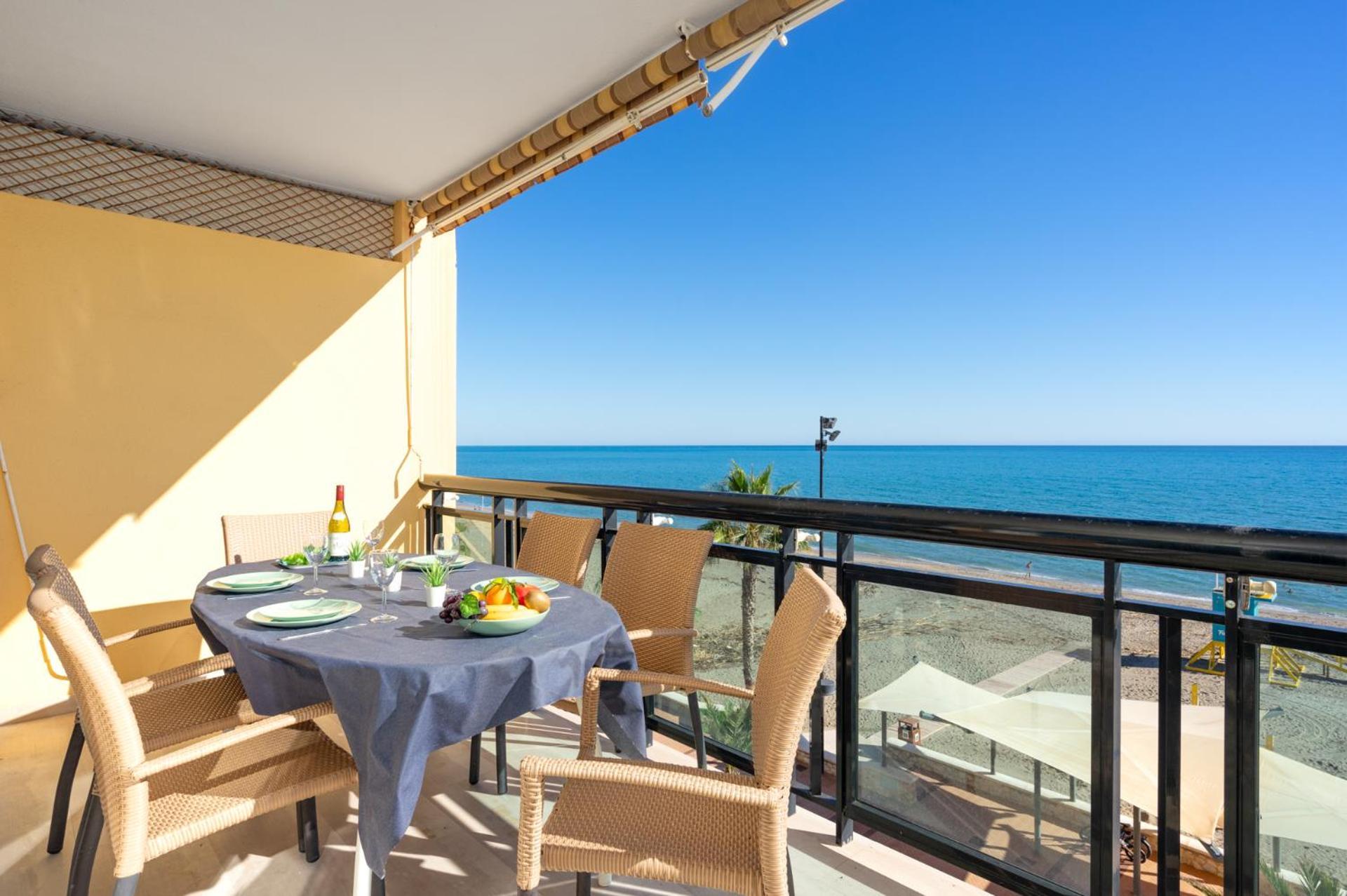3 Bedroom, Sea Front & Sea View, Plunge Pool 丰希罗拉 外观 照片